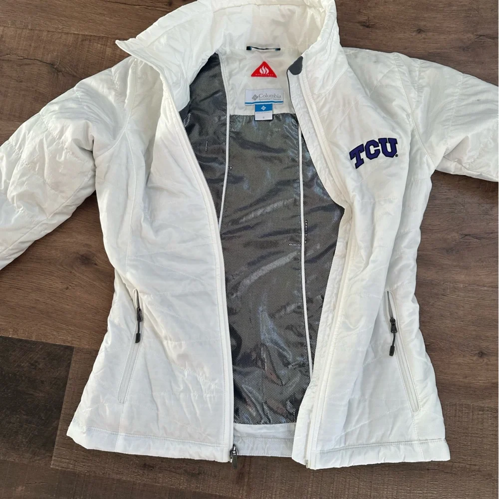TCU Columbia White Women's Ski Jacket - Picture 5 of 8